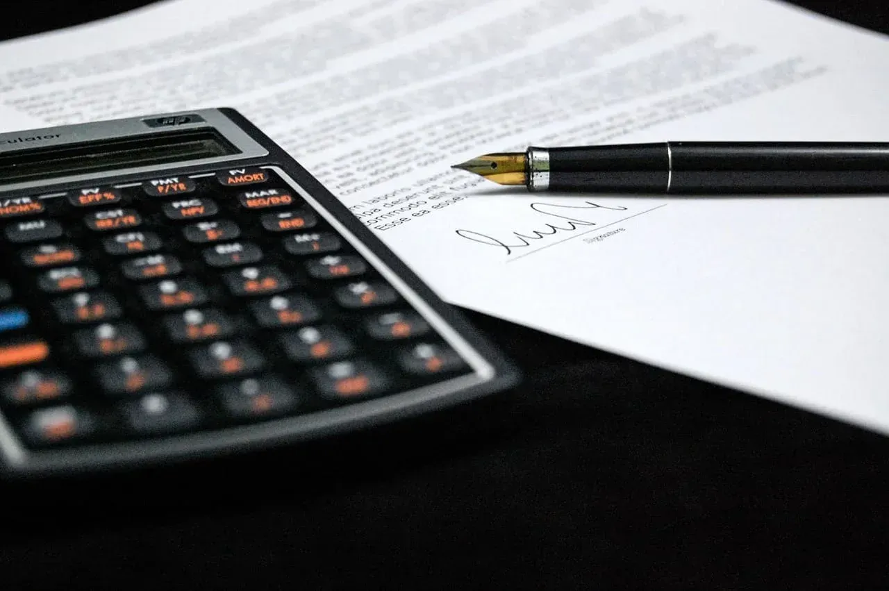 アプリ開発に利用できる補助金4選と申請における注意点を解説
