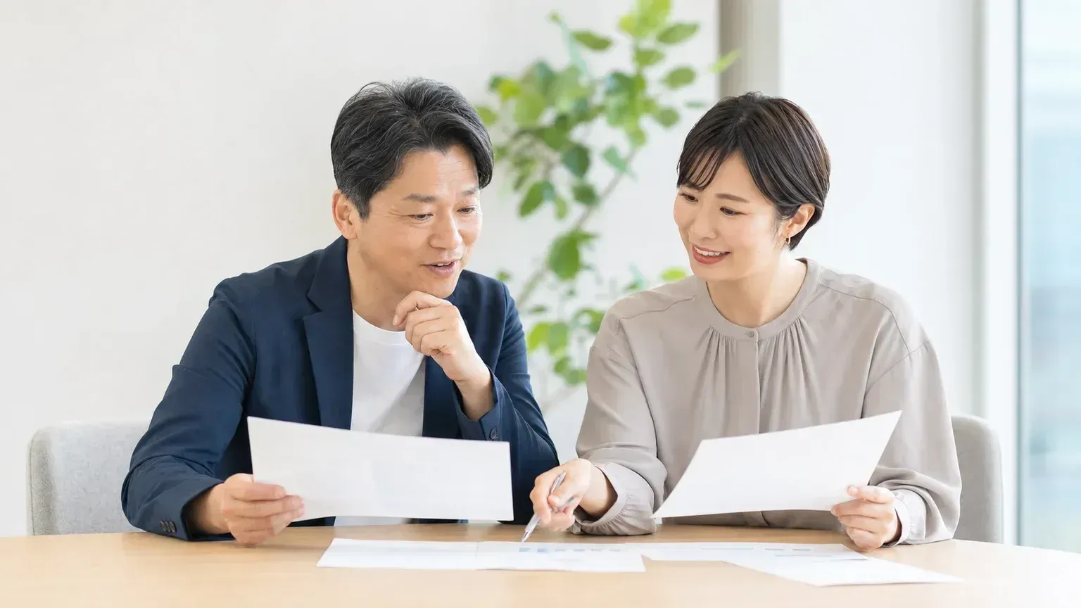 RFI・RFQ・RFPの違いと使うタイミングを整理して比較する発注担当者